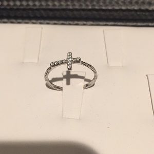 Sterling silver CZ cross ring size 6